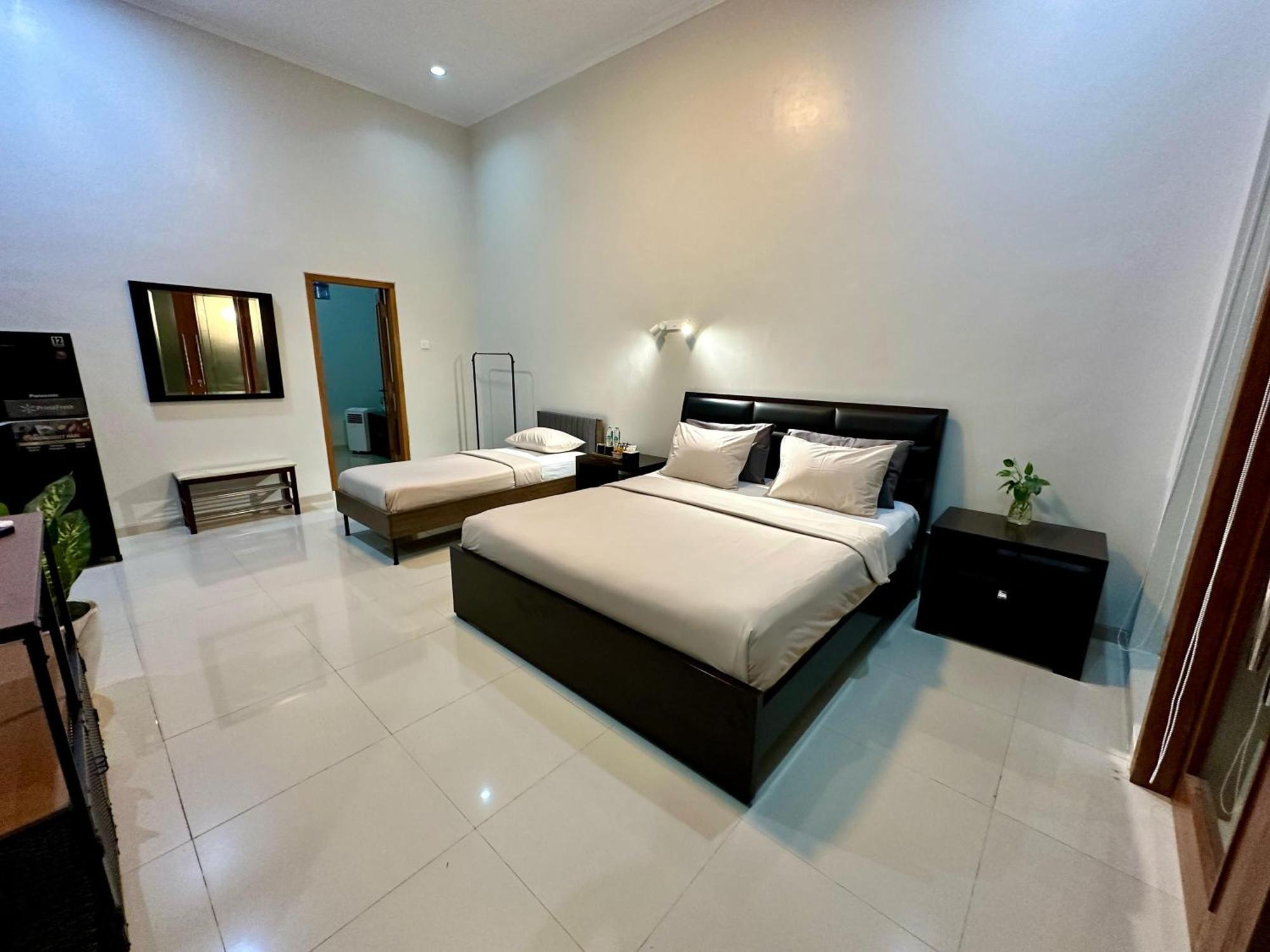 Cendhani Raras Gallery Kejayan Ngoại thất bức ảnh